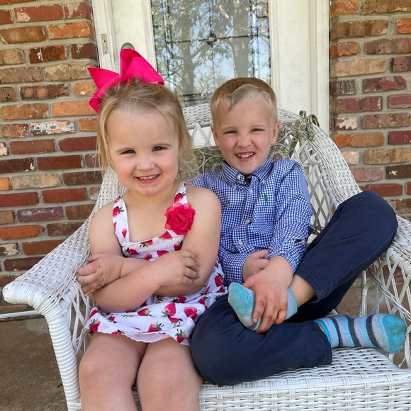 About this Closet - Picture 5 of 7